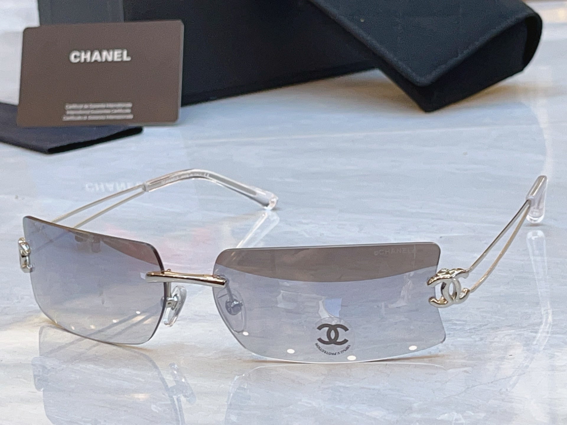 Chanel CH4051 Fashion Brown Lens Sunglasses for Men & Women - detail image 2