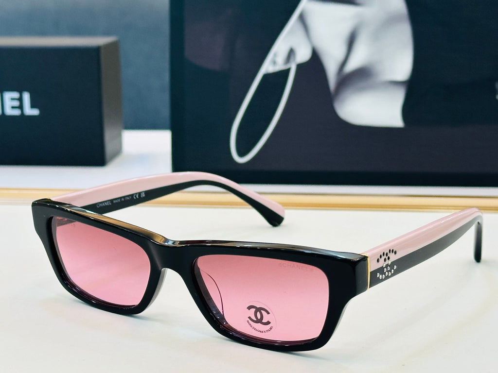 Chanel CH5561B Fashion Blue Lens Sunglasses for Men & Women - detail image 7