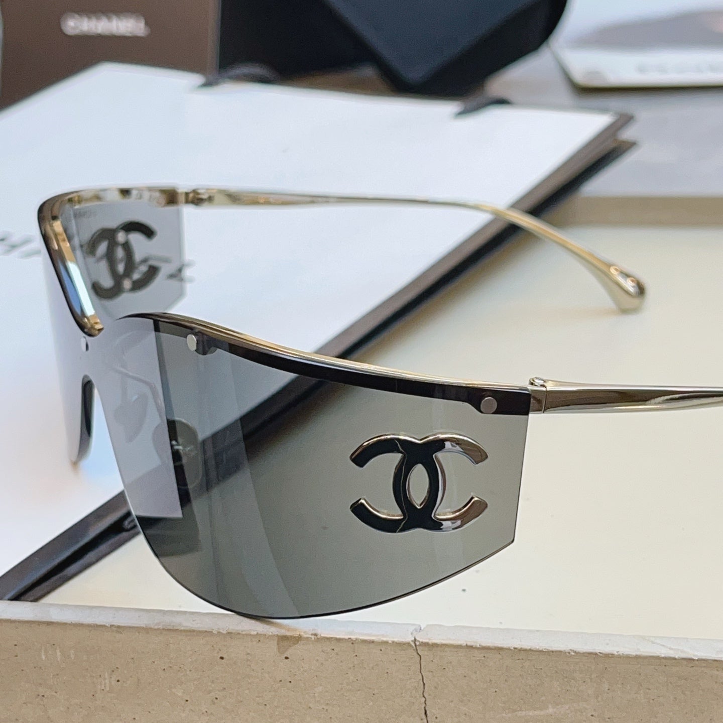 Chanel CH9582 Fashion Gray Lens Sunglasses for Men & Women - detail image 6