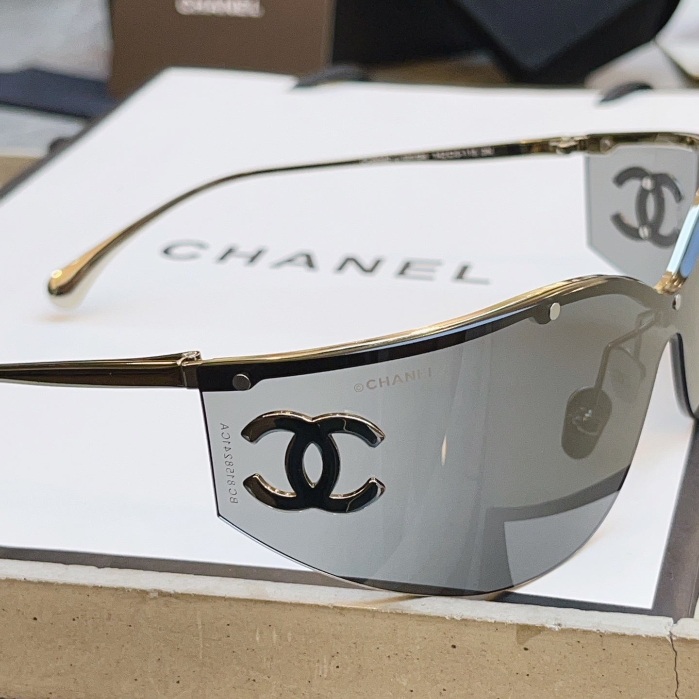 Chanel CH9582 Fashion Gray Lens Sunglasses for Men & Women - detail image 7