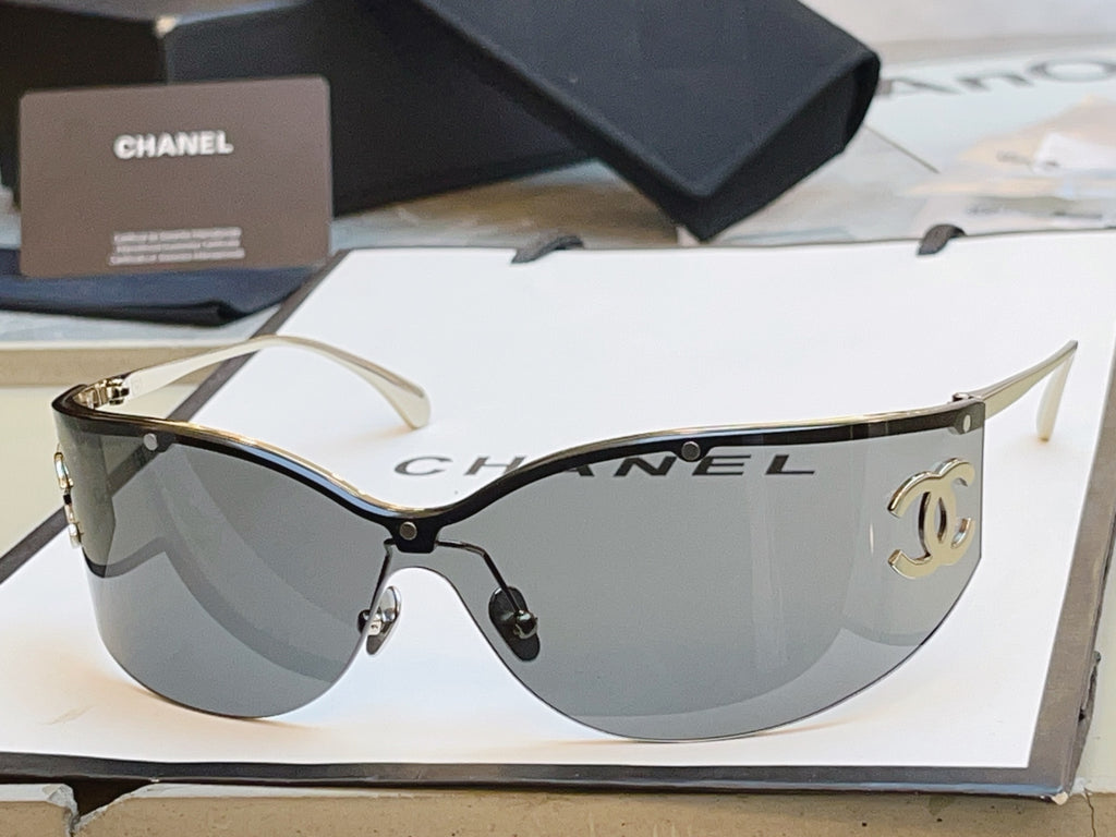 Chanel CH9582 Fashion Gray Lens Sunglasses for Men & Women - detail image 3