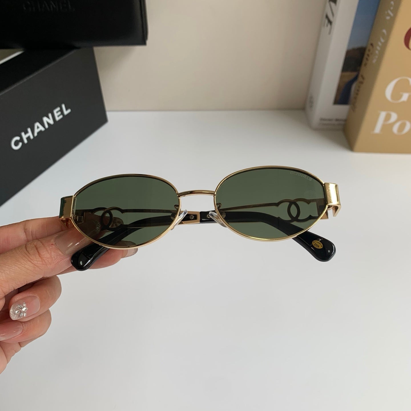 Chanel Metal Fashion Silver Lens Sunglasses for Men & Women - 398485 - detail image 4