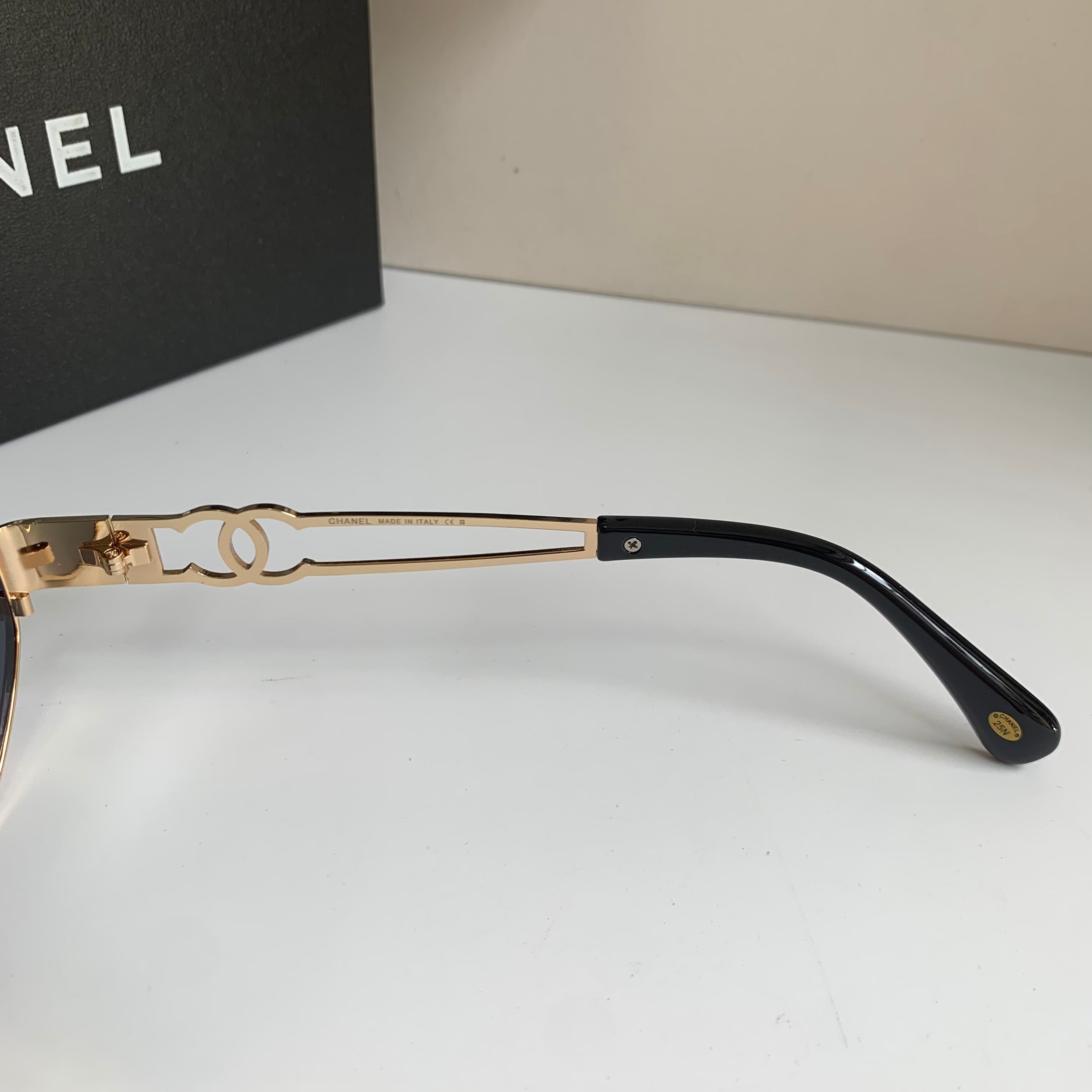 Chanel Metal Fashion Silver Lens Sunglasses for Men & Women - 398487 - detail image 7