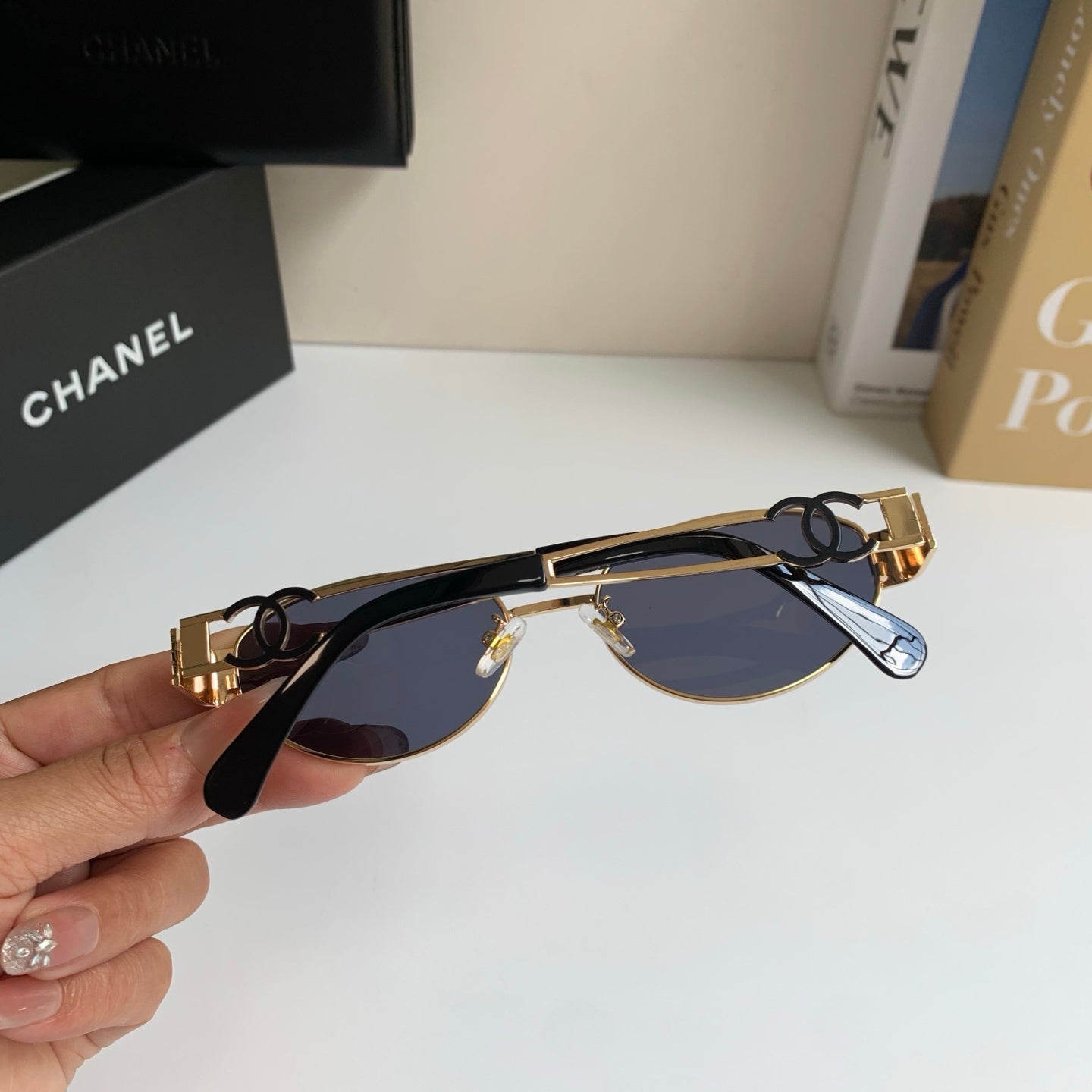 Chanel Metal Fashion Silver Lens Sunglasses for Men & Women - 398487 - detail image 8