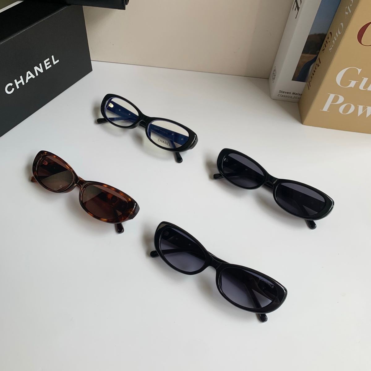Chanel Cat-Eye Silver Lens Sunglasses for Men & Women - 486642 - detail image 9