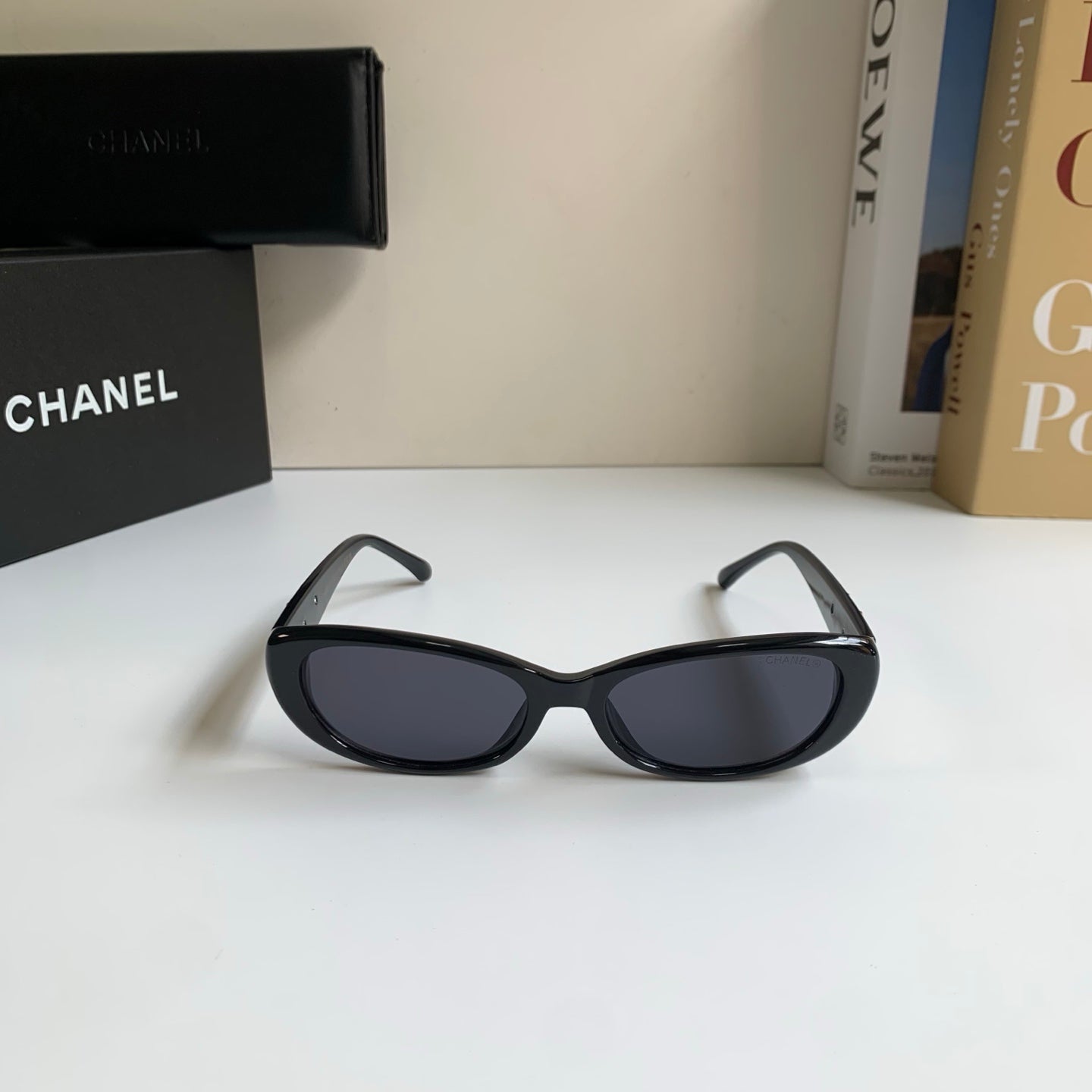 Chanel Cat-Eye Silver Lens Sunglasses for Men & Women - 486643 - detail image 5