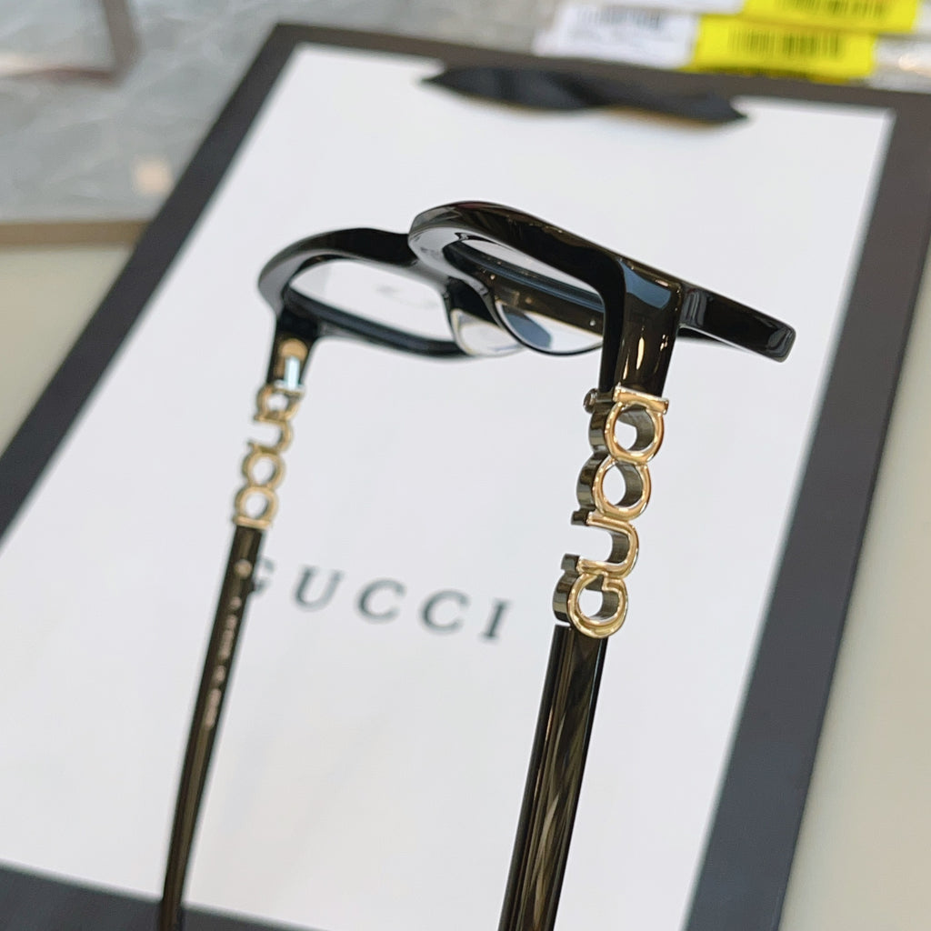 Gucci GG2152S Fashion Black Lens Sunglasses for Men & Women - 431367 - detail image 2