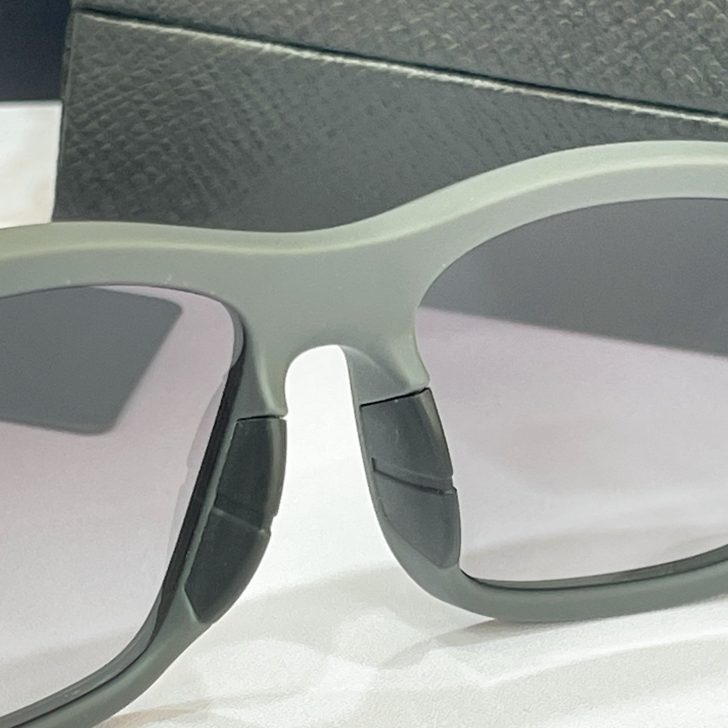 Prada VPS Fashion Black Lens Sunglasses for Men & Women - detail image 3