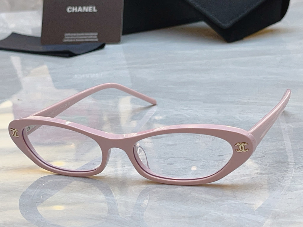 Chanel CH3025 Fashion Silver Lens Sunglasses for Men & Women - detail image 2