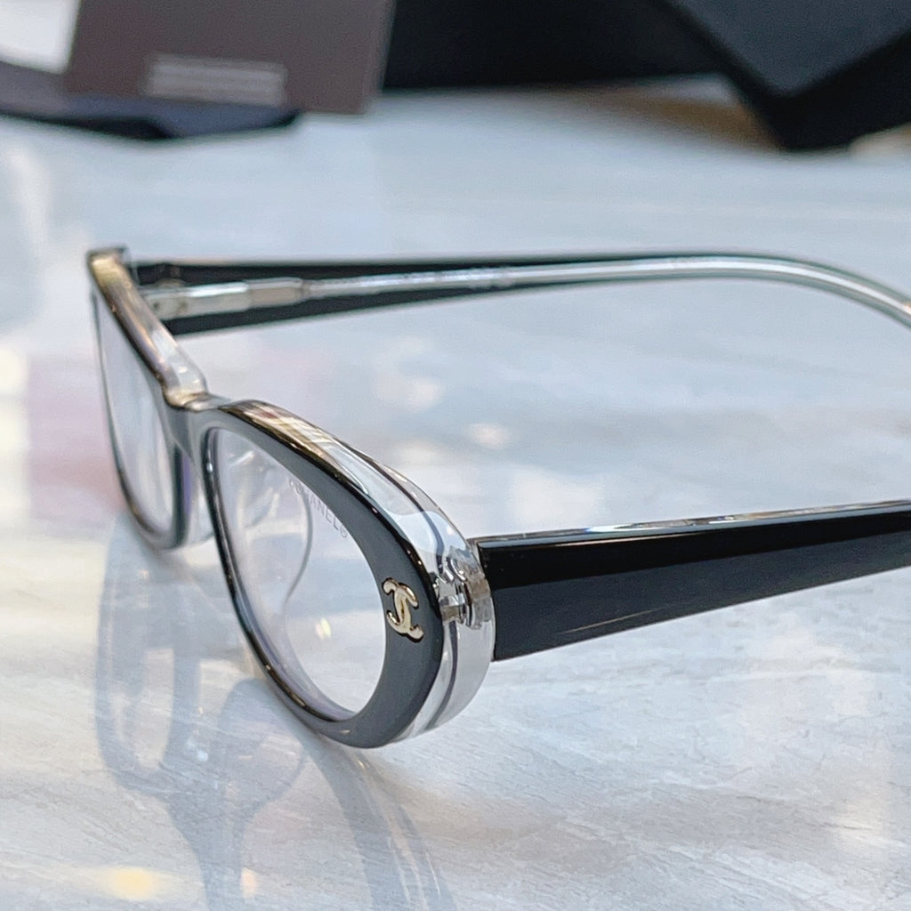 Chanel CH3025 Fashion Silver Lens Sunglasses for Men & Women - detail image 9