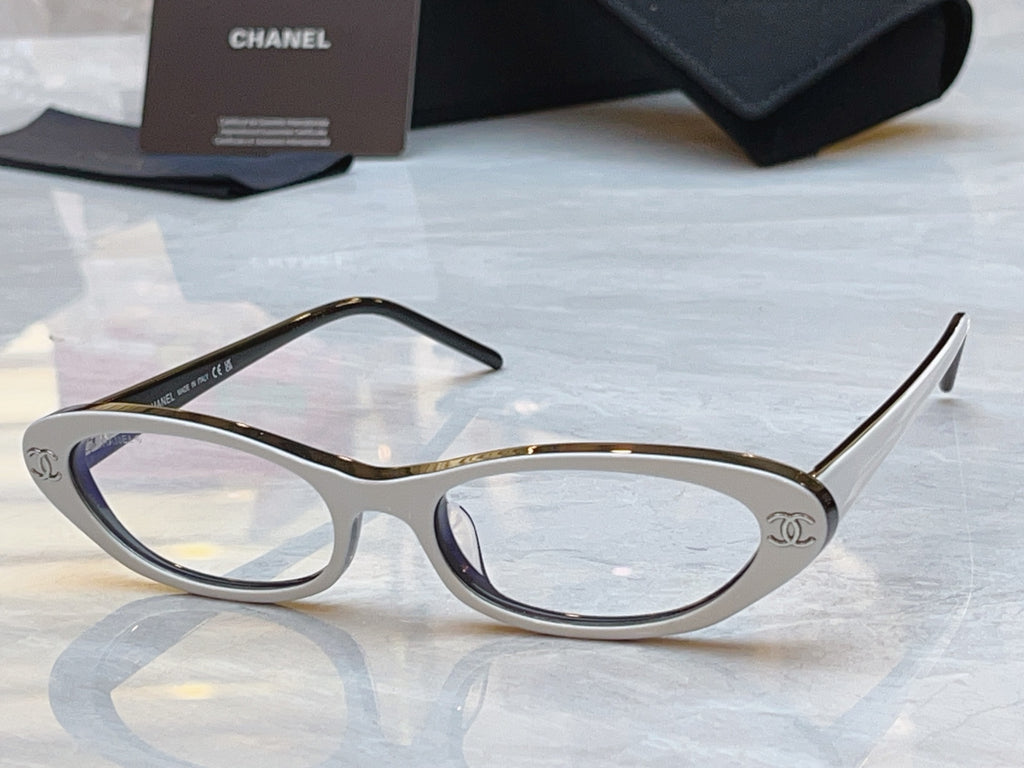 Chanel CH3025 Fashion Silver Lens Sunglasses for Men & Women - detail image 7