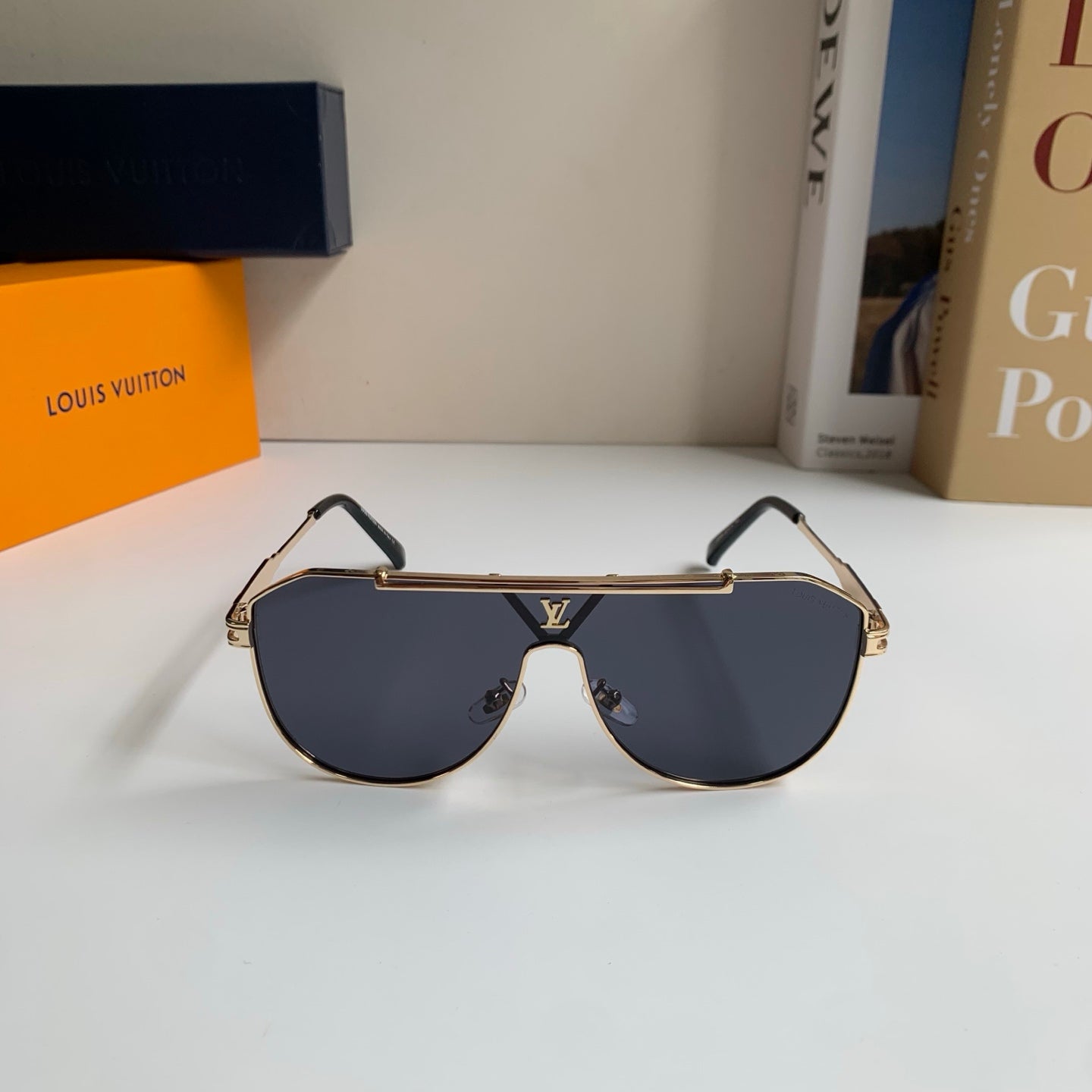 Louis Vuitton Metal Square Silver Lens Sunglasses for Men & Women - 414882 - detail image 3