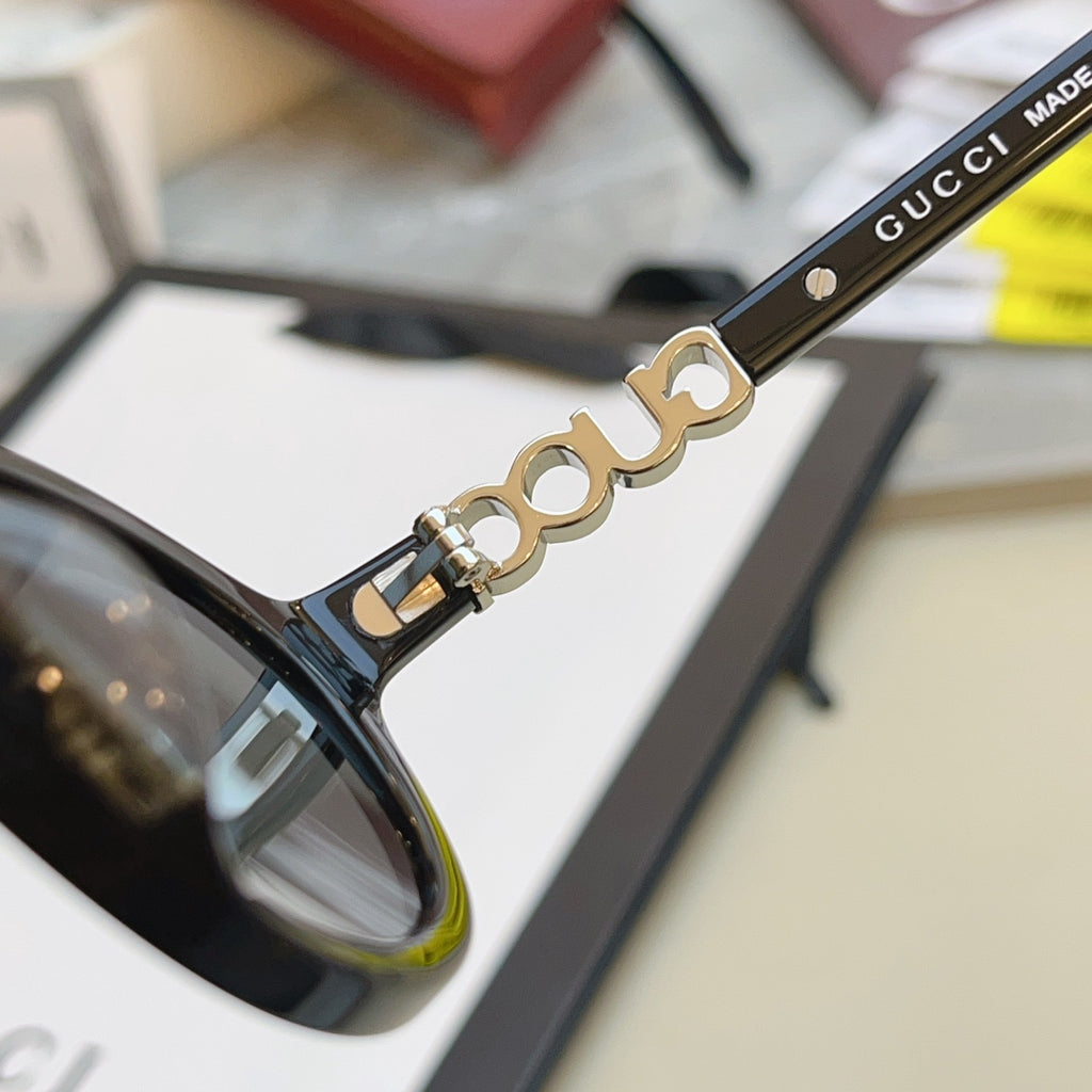 Gucci GG2153S Fashion Black Lens Sunglasses for Men & Women - 431485 - detail image 7