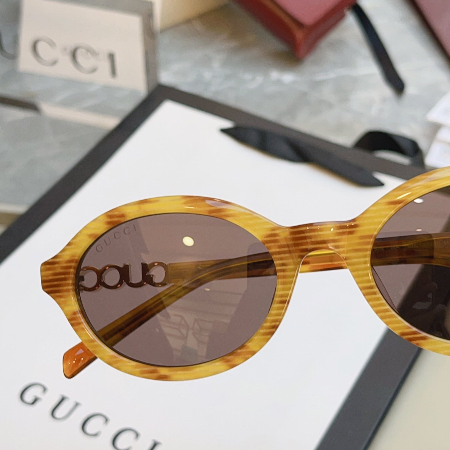 Gucci GG2153S Fashion Gold Lens Sunglasses for Men & Women - detail image 6