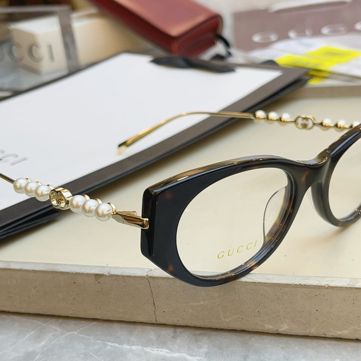 Gucci GG1970SA Fashion Red Lens Sunglasses for Men & Women - detail image 8