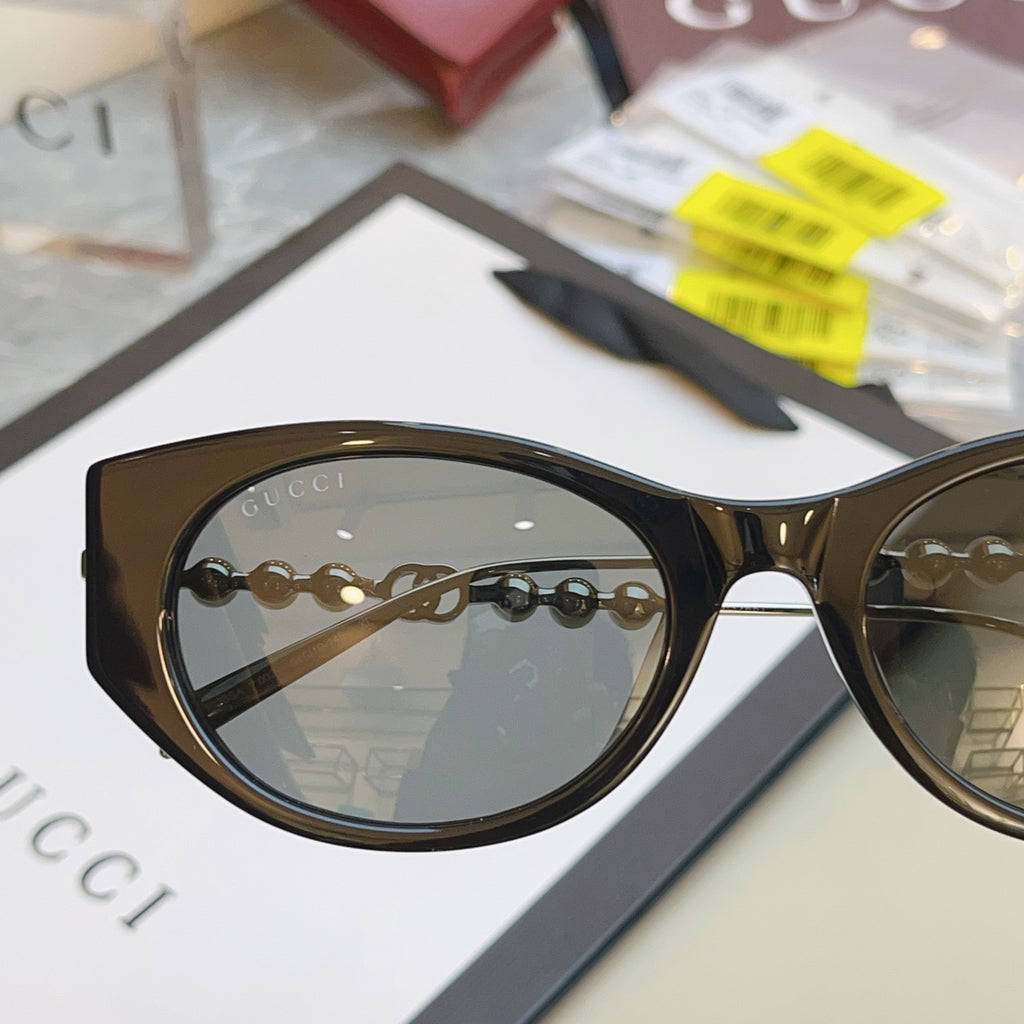 Gucci GG1970SA Fashion Black Lens Sunglasses for Men & Women - detail image 6