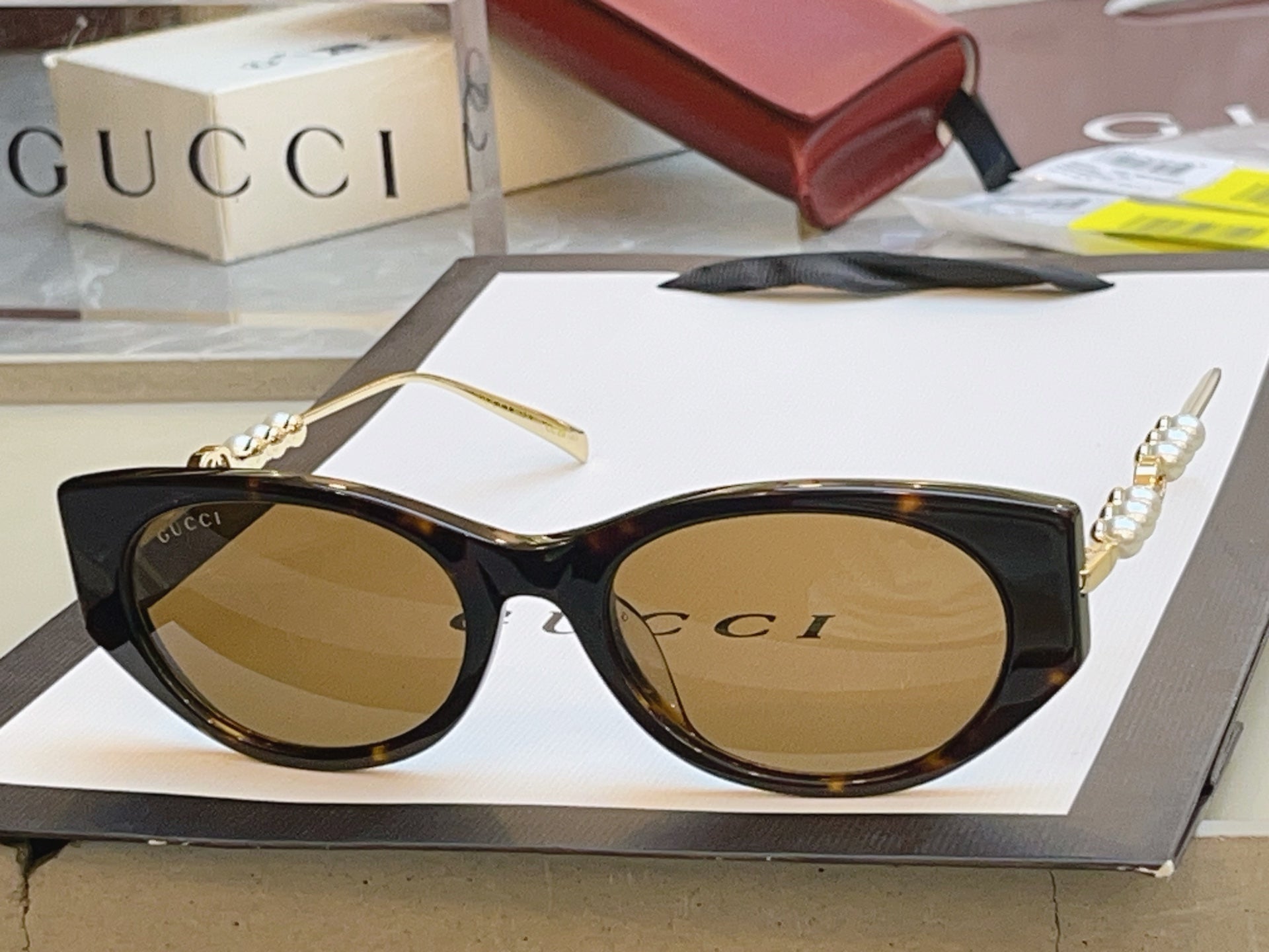 Gucci GG1970SA Fashion Brown Lens Sunglasses for Men & Women - 431494