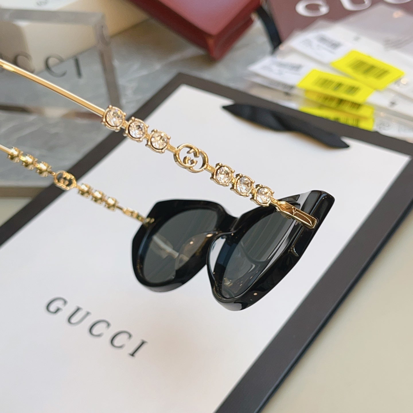 Gucci GG1970SA Fashion Black Lens Sunglasses for Men & Women - 431295 - detail image 5