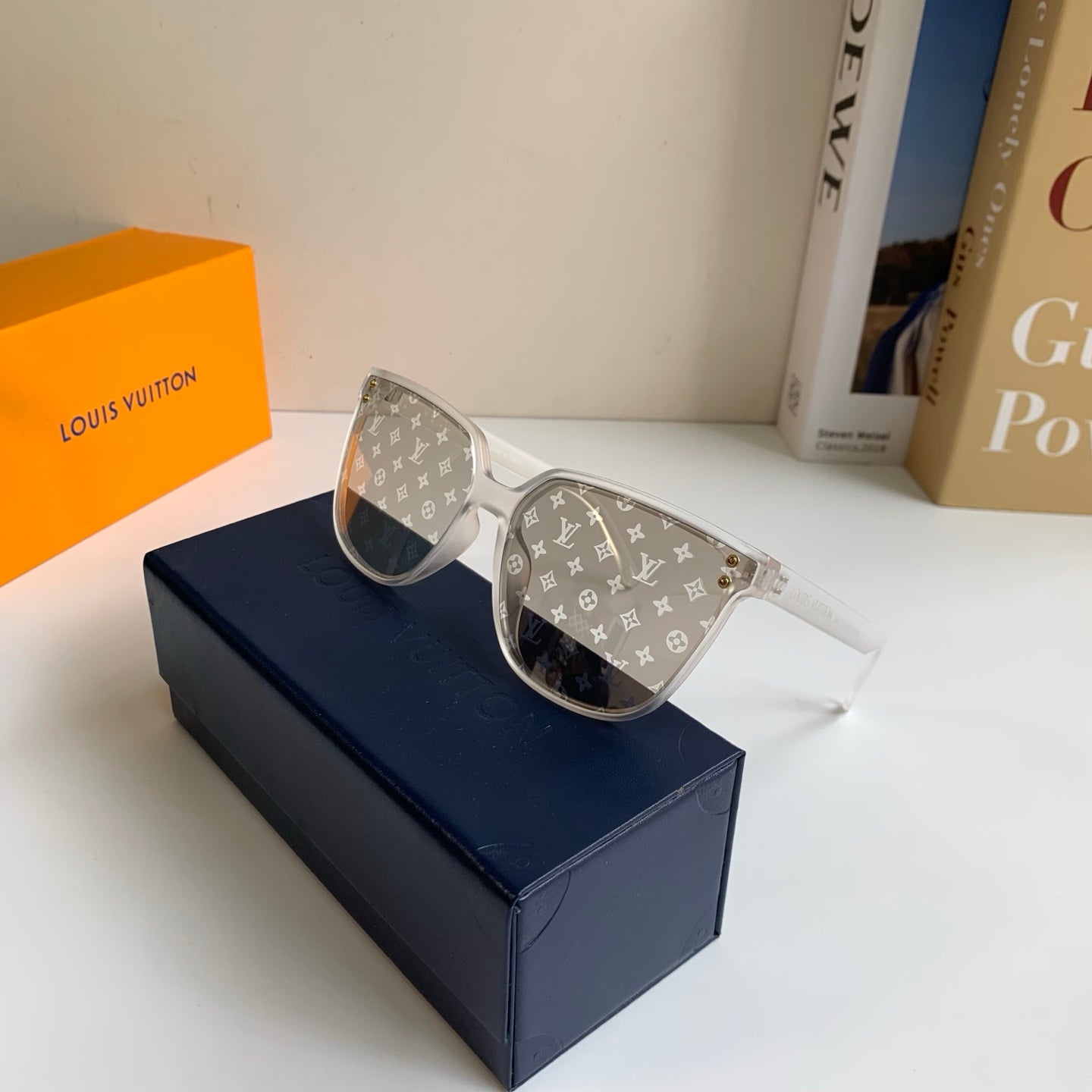 Louis Vuitton Square Silver Lens Sunglasses for Men & Women - 431231 - detail image 5
