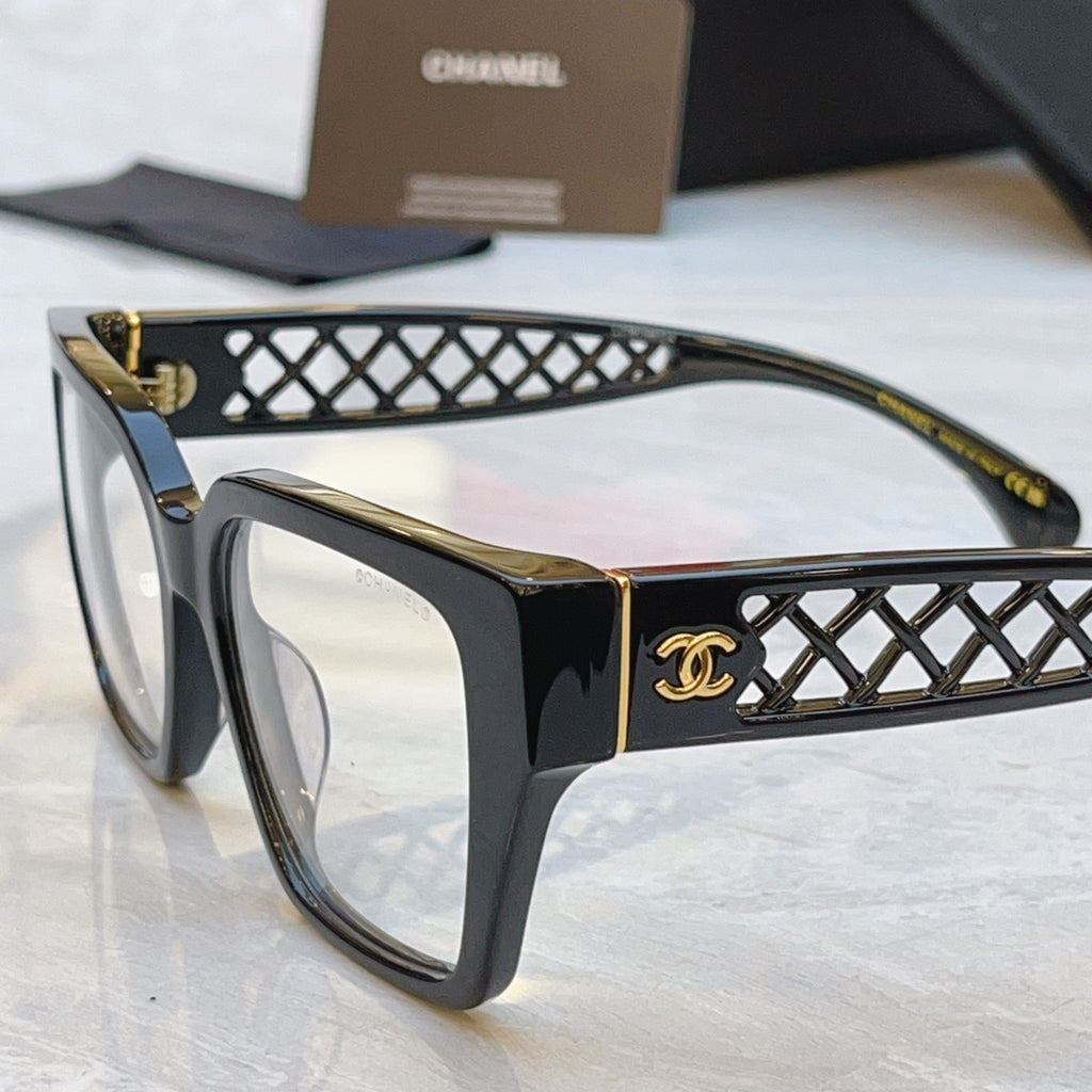 Chanel CH3517 Fashion Black Lens Sunglasses for Men & Women - 449060 - detail image 6