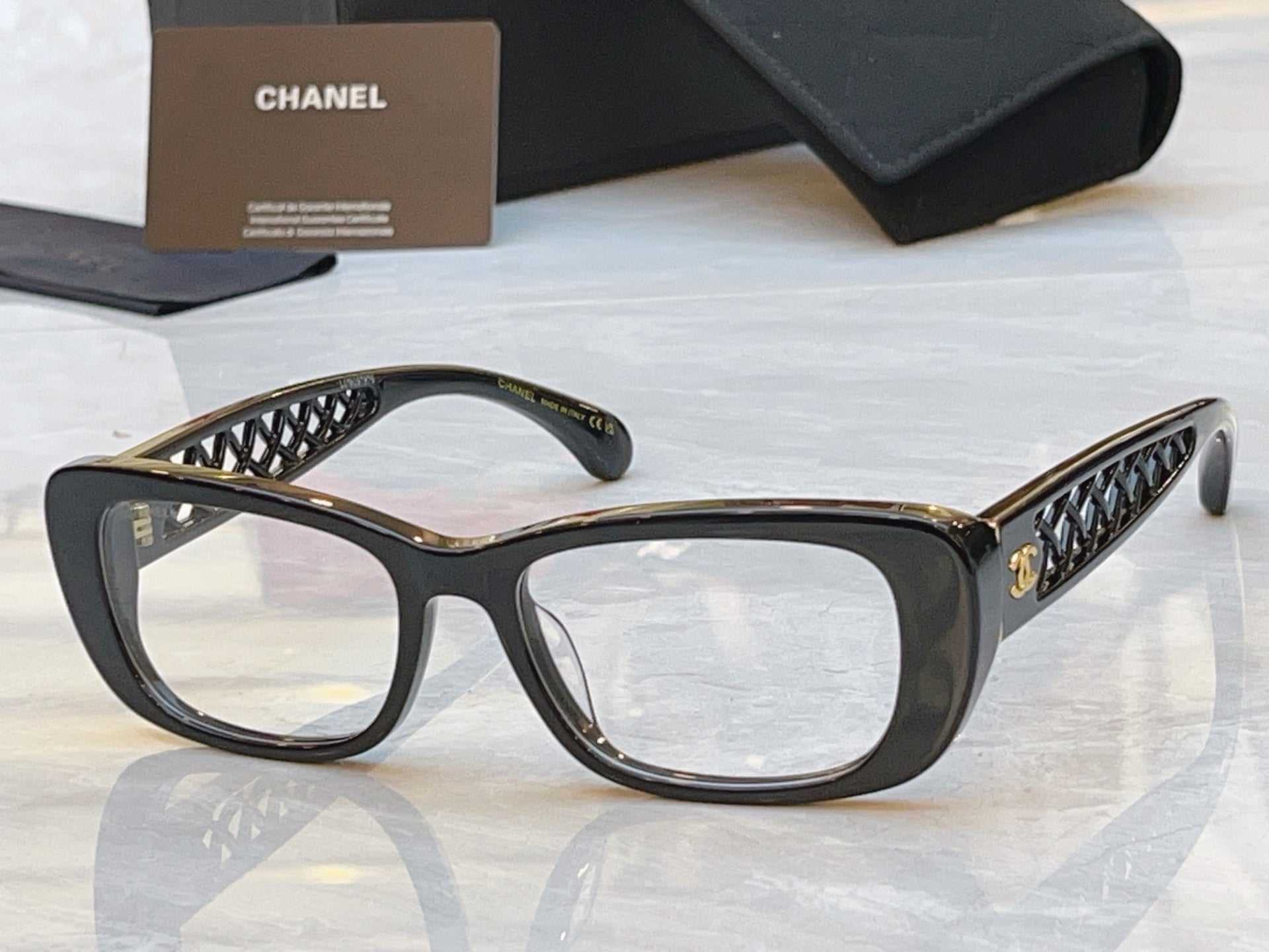 Chanel CH3518 Fashion Purple Lens Sunglasses for Men & Women - detail image 10