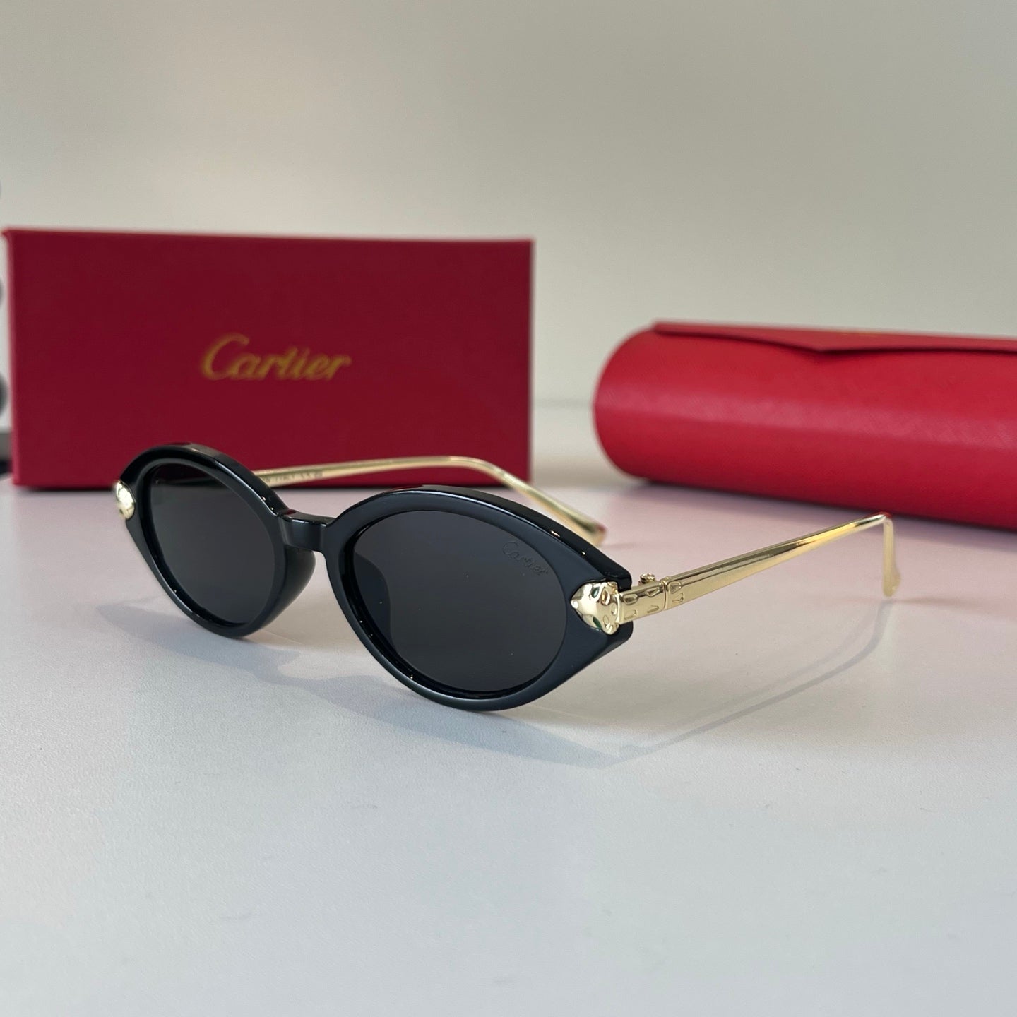 Cartier Lightweight Metal Rimless Silver Lens Sunglasses for Men & Wo - 465864 - detail image 3