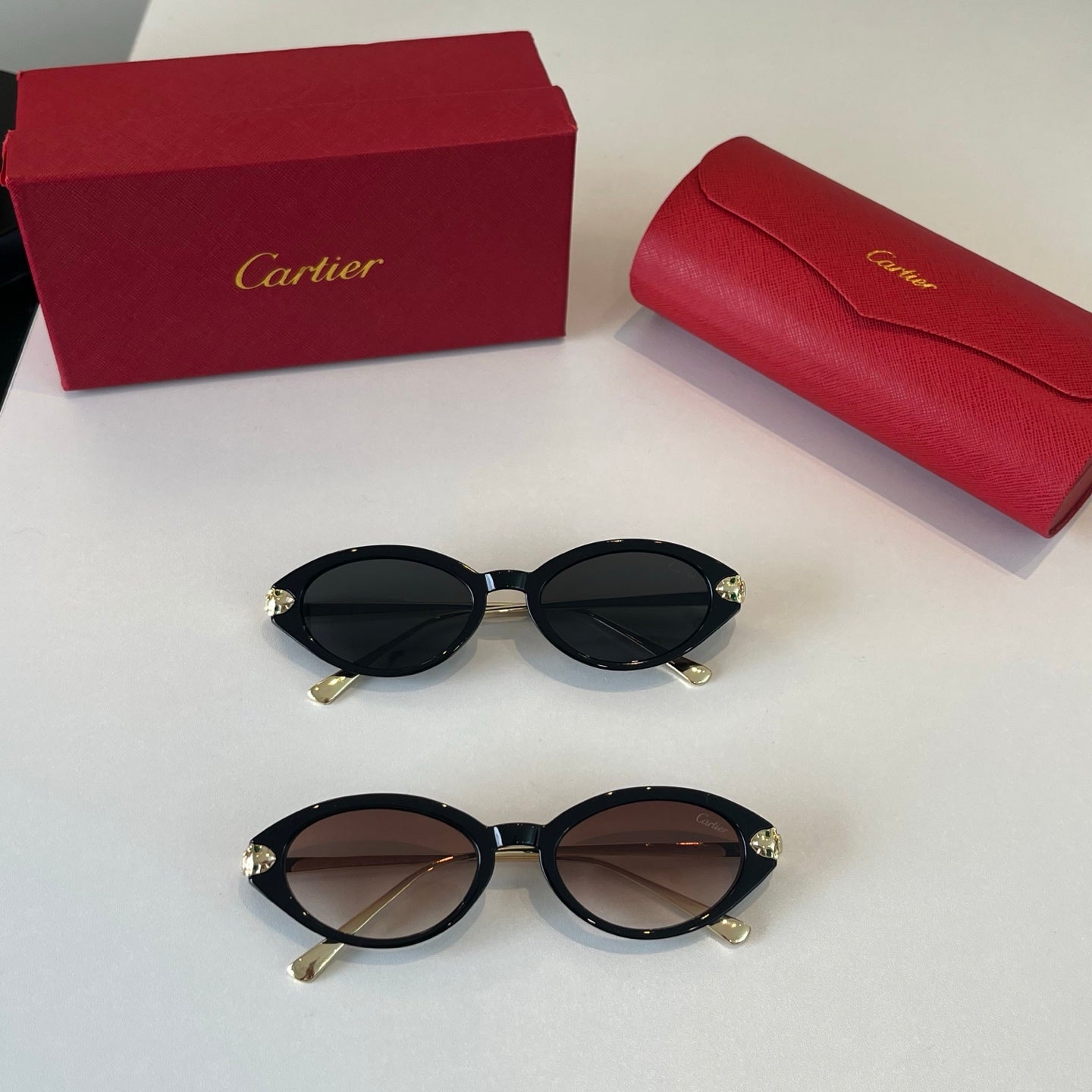 Cartier Lightweight Metal Rimless Silver Lens Sunglasses for Men & Wo - 465849 - detail image 11