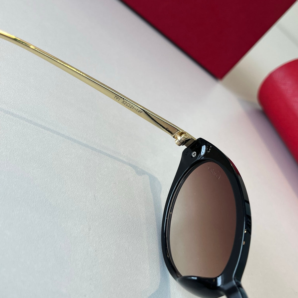 Cartier Lightweight Metal Rimless Silver Lens Sunglasses for Men & Wo - 487274 - detail image 9
