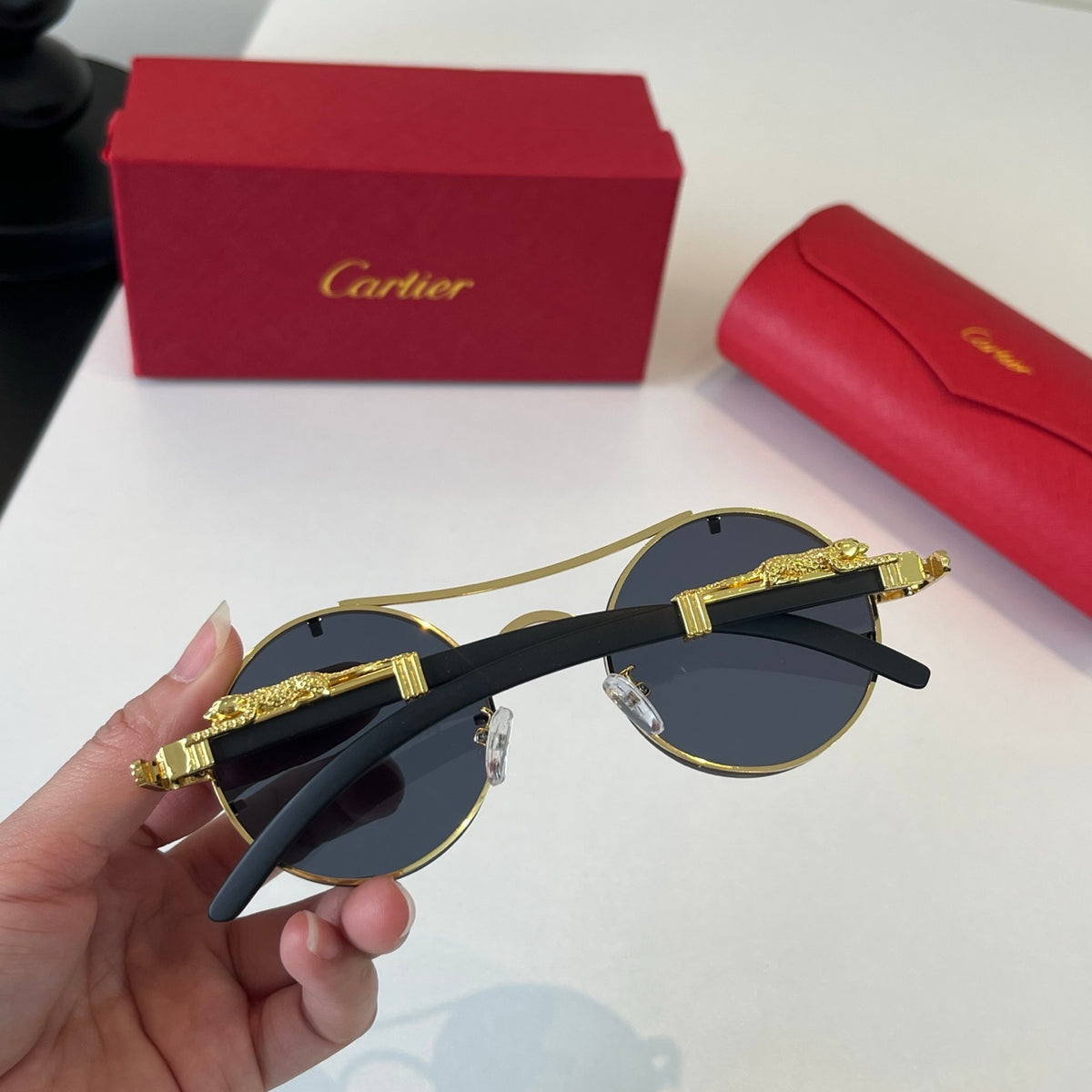 Cartier Lightweight Metal Rimless Silver Lens Sunglasses for Men & Wo - 465867 - detail image 7
