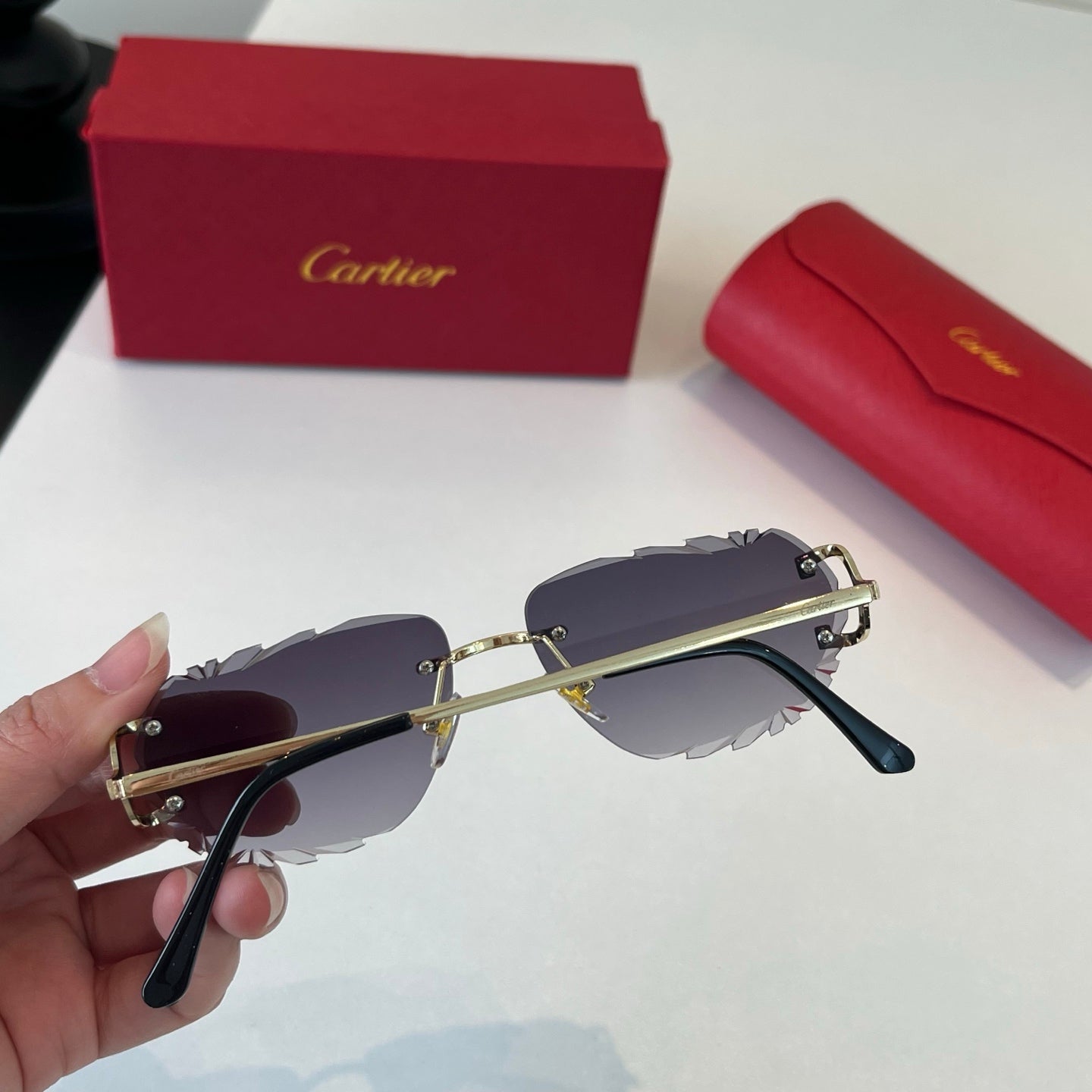 Cartier Lightweight Metal Rimless Silver Lens Sunglasses for Men & Wo - 465869 - detail image 3