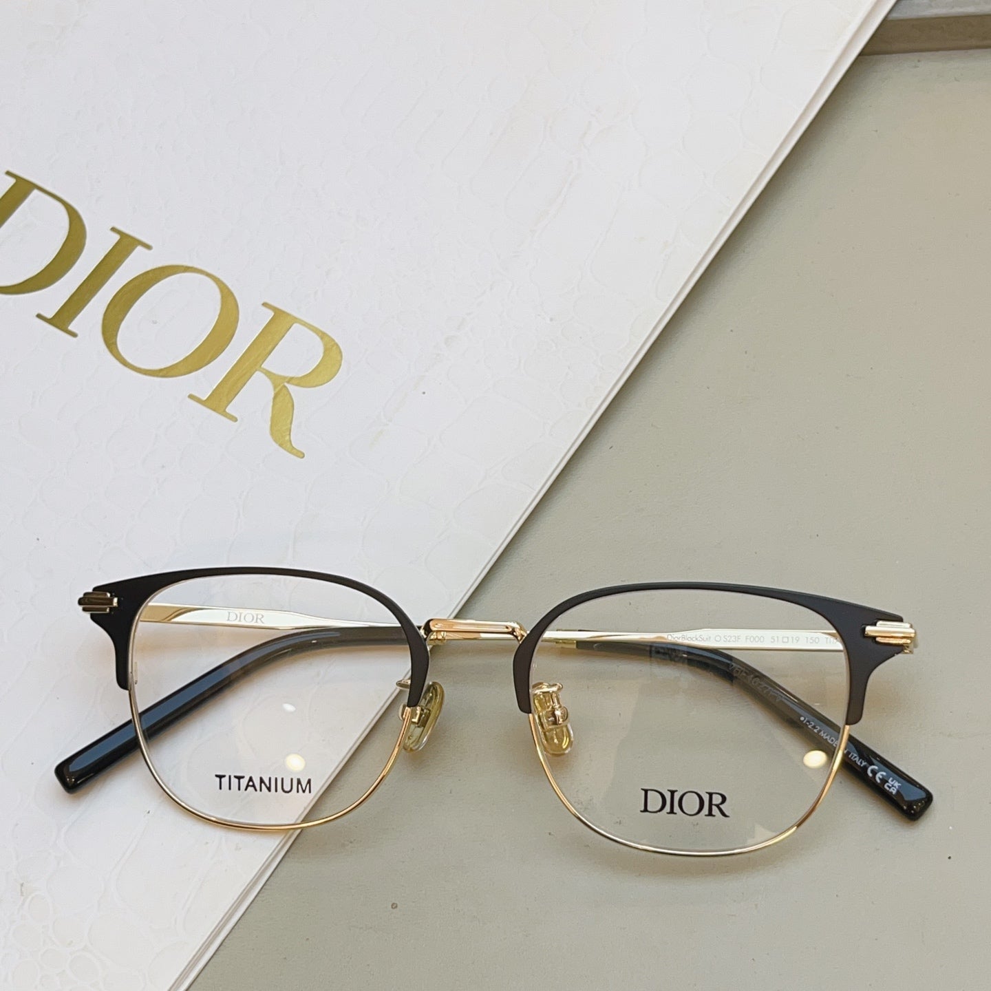 Dior DIOR Titanium Fashion Silver Lens Sunglasses for Men & Women - 465391 - detail image 2