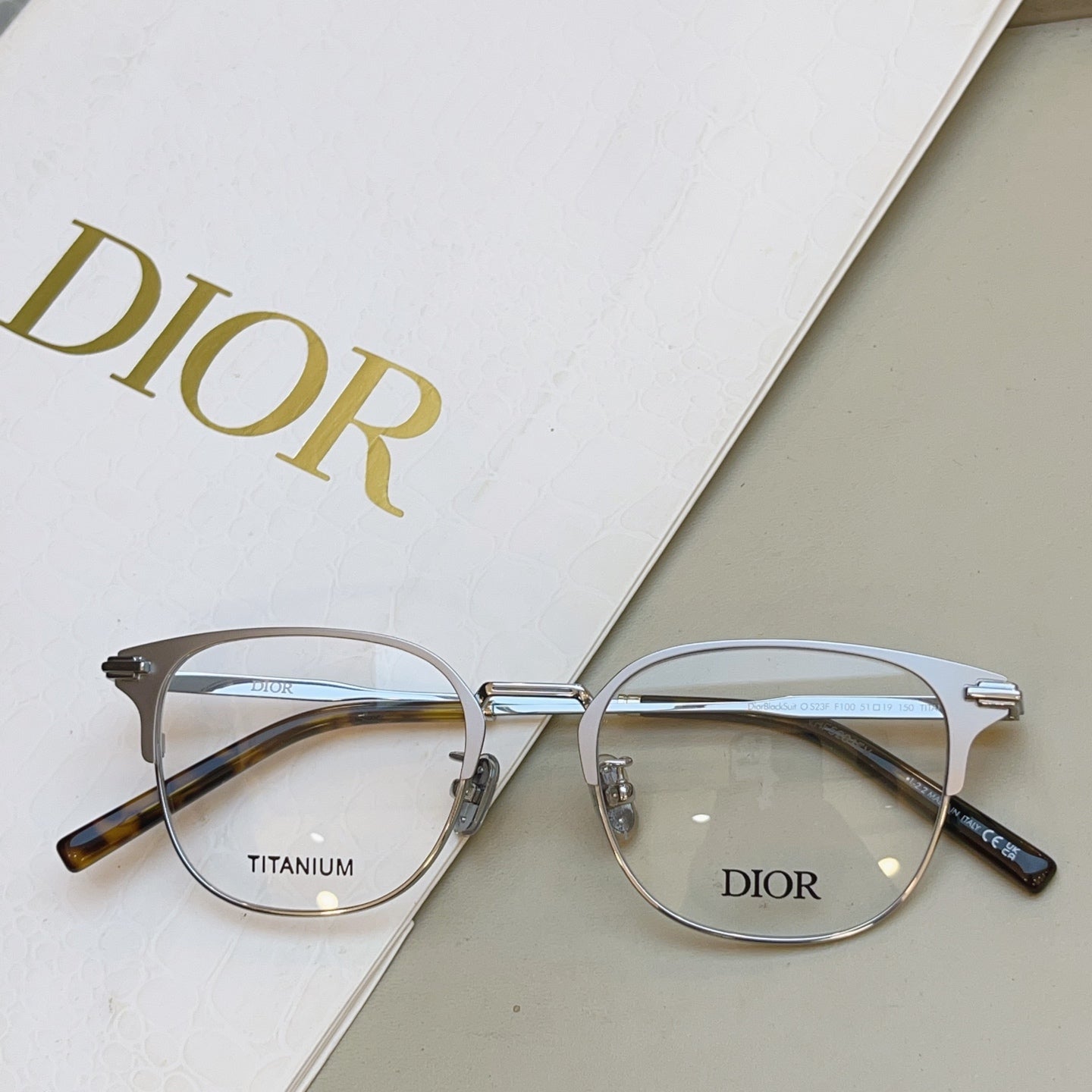 Dior DIOR Titanium Fashion Silver Lens Sunglasses for Men & Women - 465391 - detail image 4