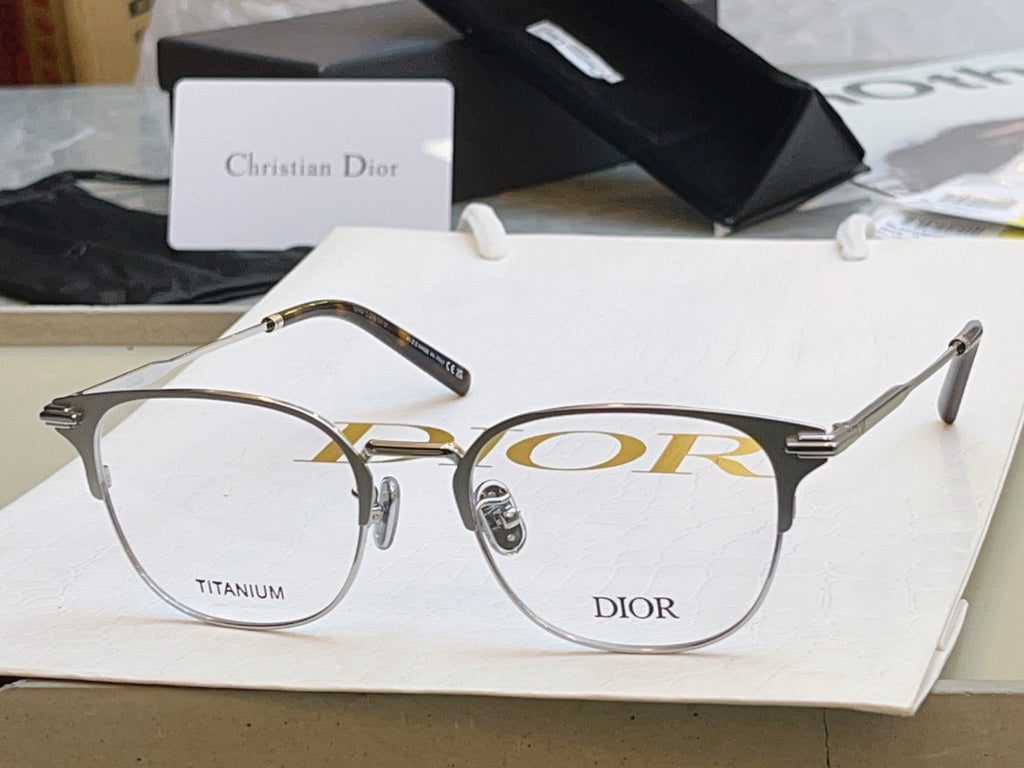 Dior DIOR Titanium Fashion Brown Lens Sunglasses for Men & Women - 465392 - detail image 3