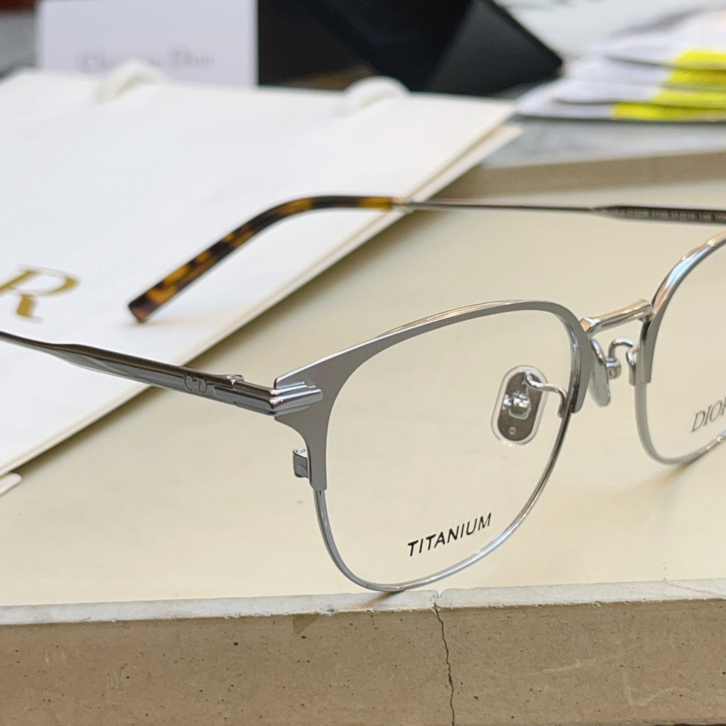 Dior DIOR Titanium Fashion Brown Lens Sunglasses for Men & Women - 465392 - detail image 8