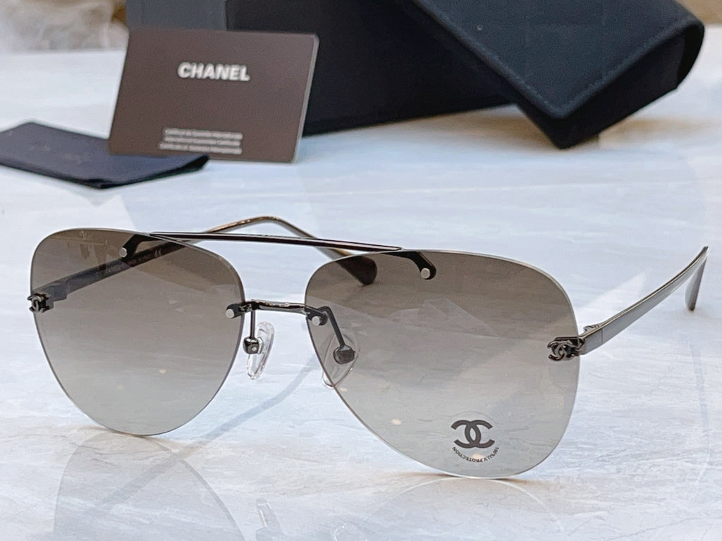 Chanel CH4285T Fashion Silver Lens Sunglasses for Men & Women - detail image 9