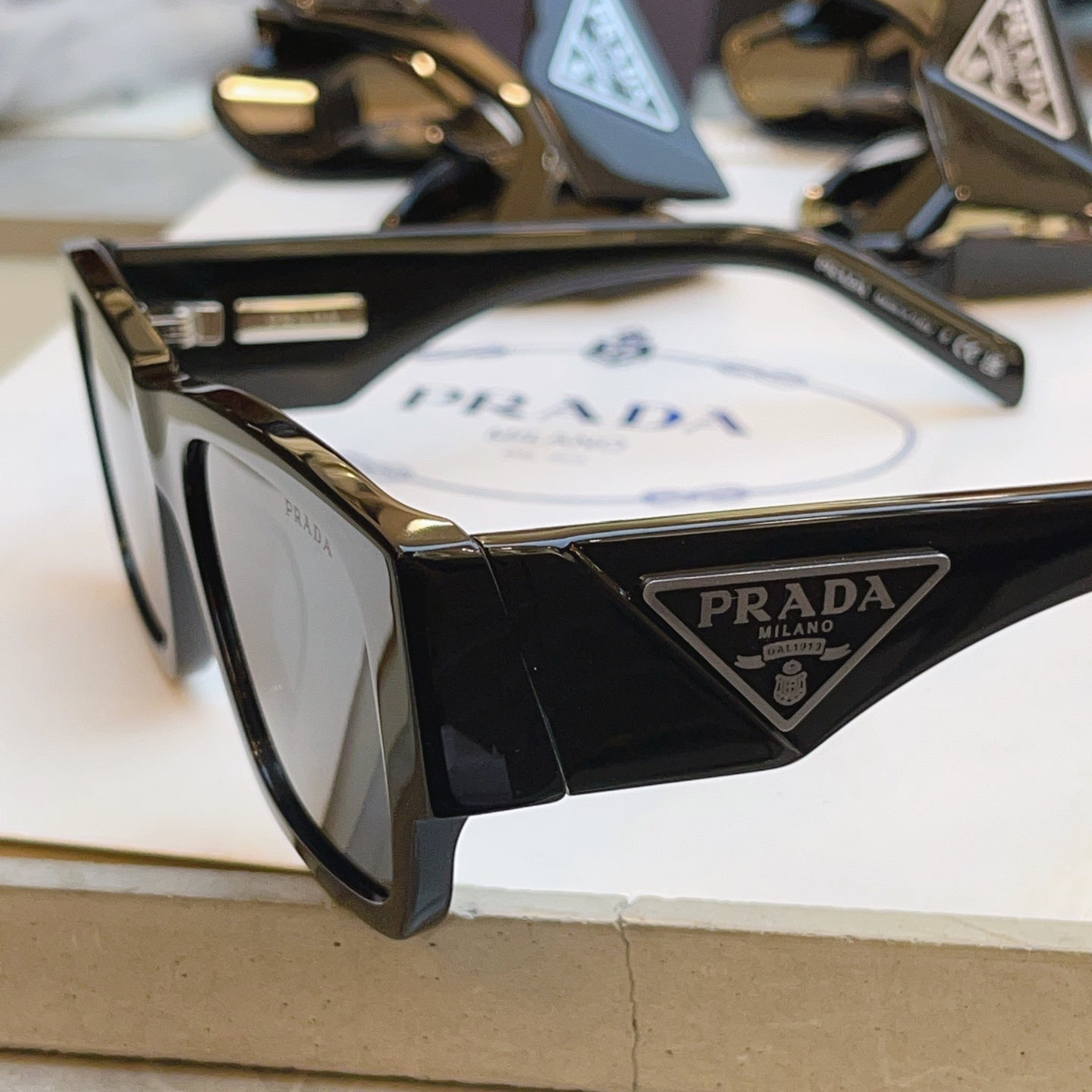 Prada SPR Fashion Gray Lens Sunglasses for Men & Women - detail image 3