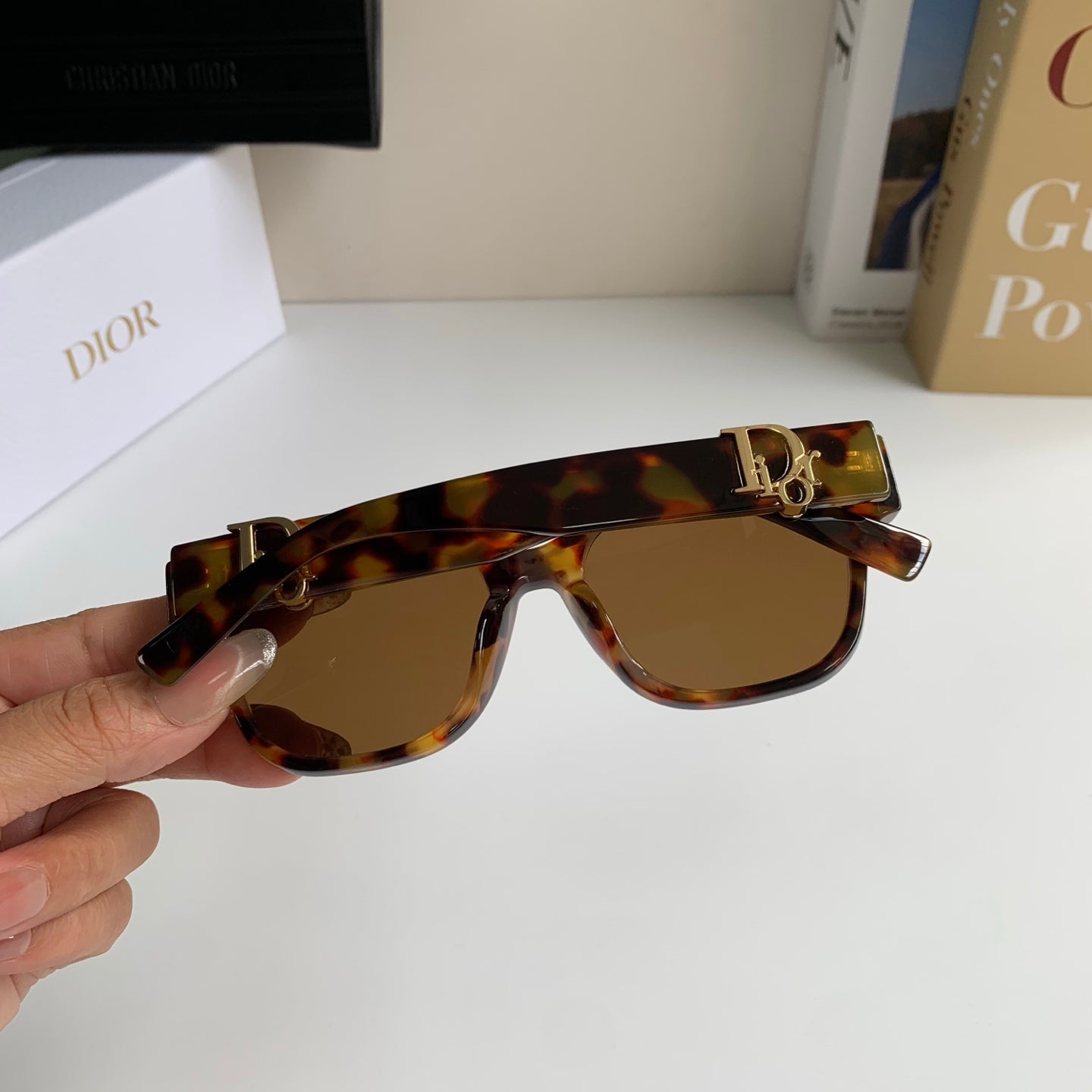 Dior Square Brown Lens Sunglasses for Men & Women - detail image 7