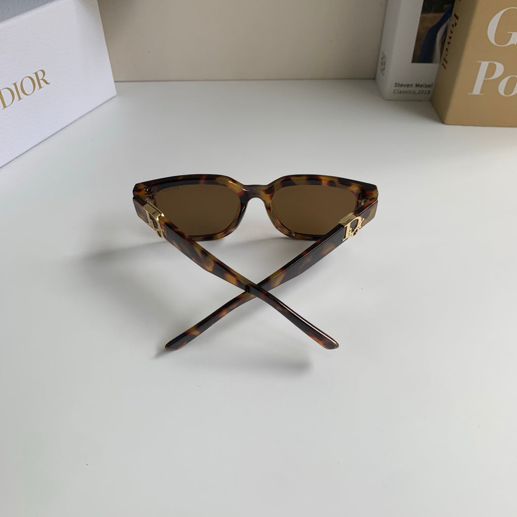 Dior Square Brown Lens Sunglasses for Men & Women - detail image 8
